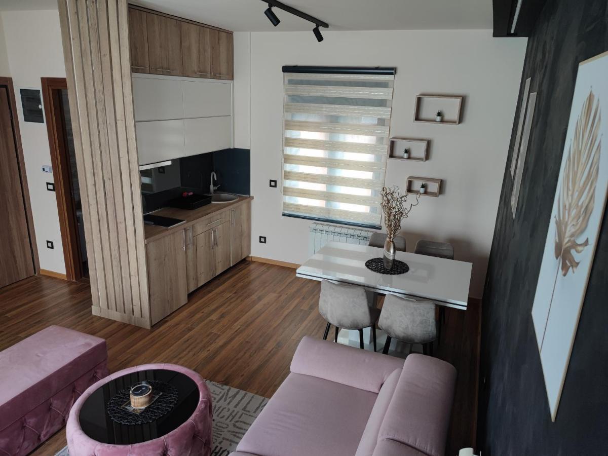 Jjelena Apartment *